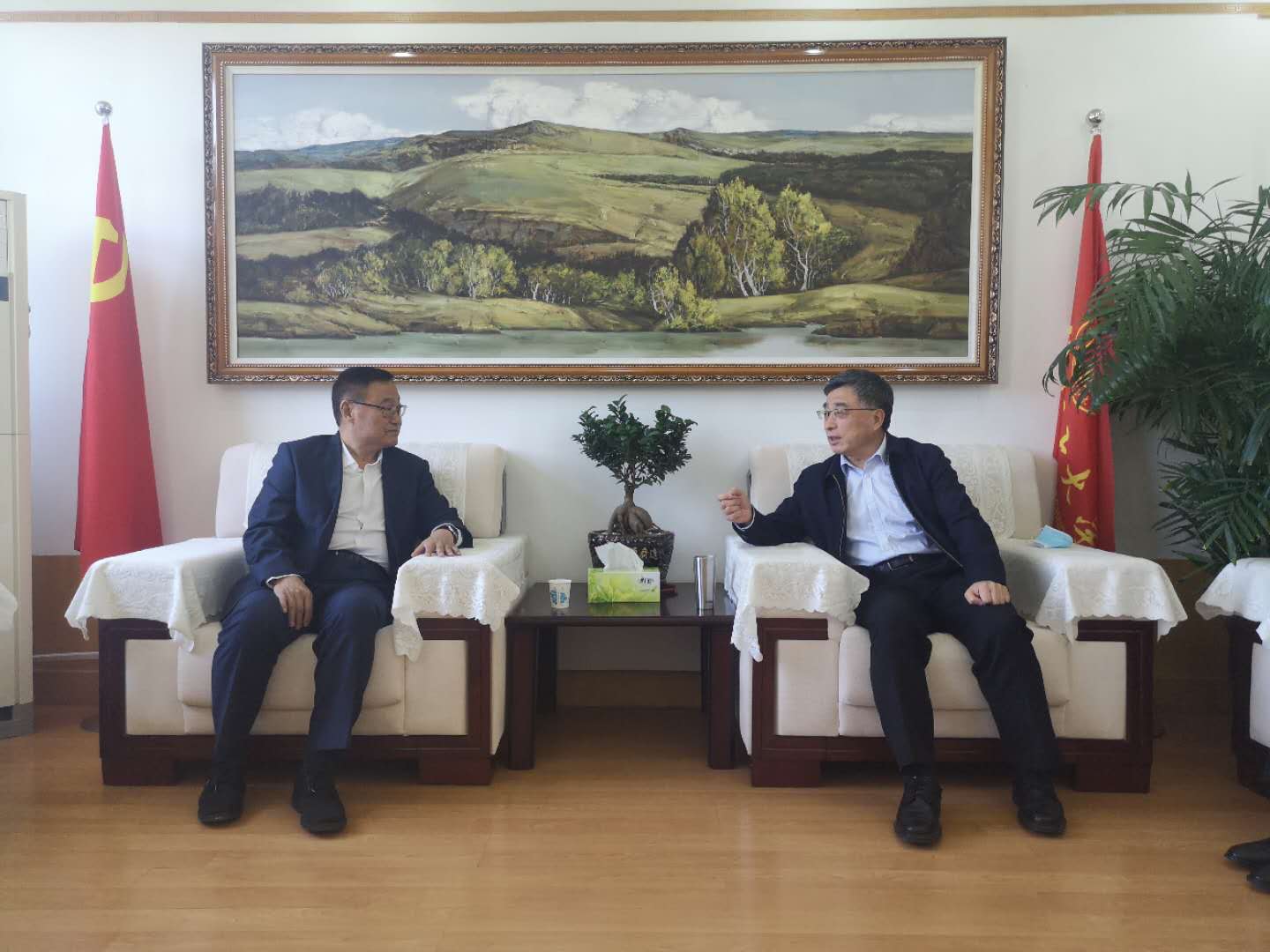 董事長(zhǎng)王春翔一行赴太原理工大學(xué)訪(fǎng)問(wèn)